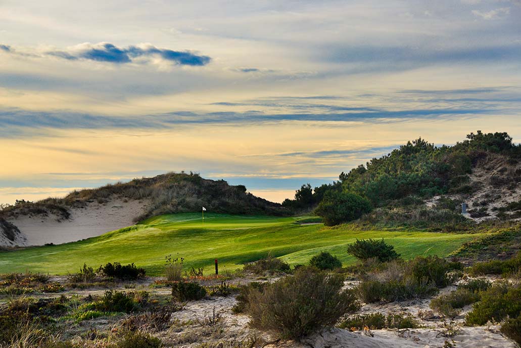 Portugal bane golf